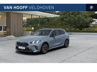 BMW 1 Serie 120 M Sport Automaat / Panoramadak / Sportstoelen / M Adaptief onderstel / Comfort Access / Achteruitrijcamera / Adaptieve LED