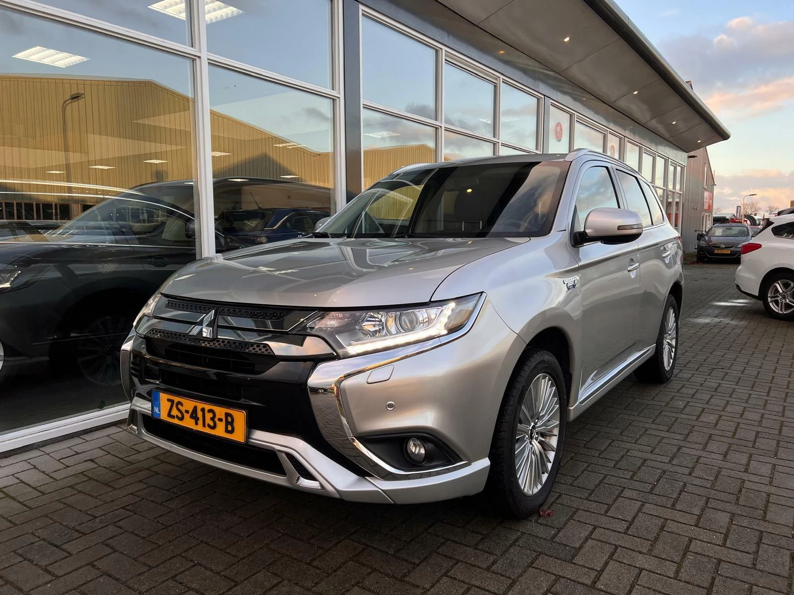 Hoofdafbeelding Mitsubishi Outlander