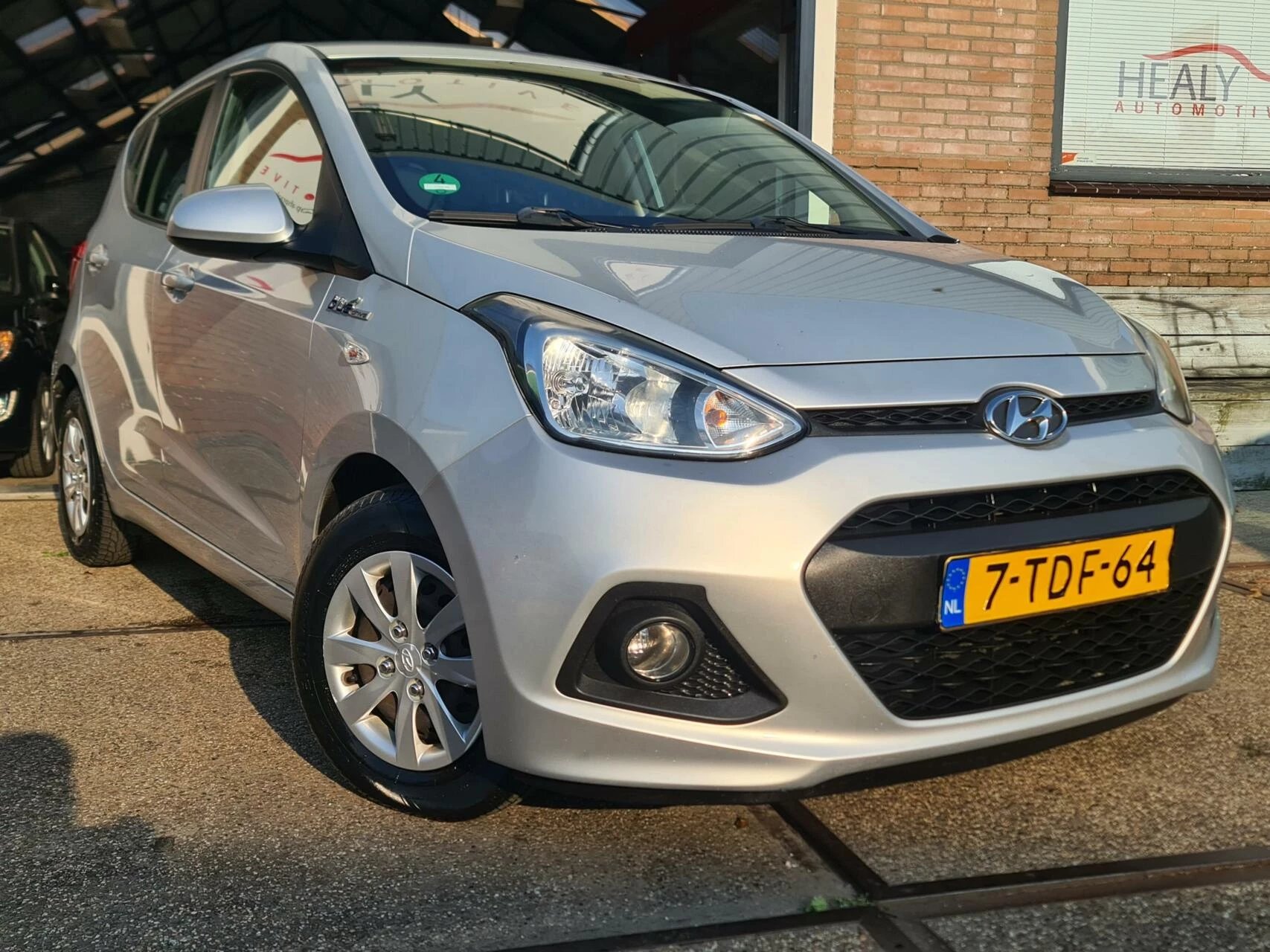 Hoofdafbeelding Hyundai i10