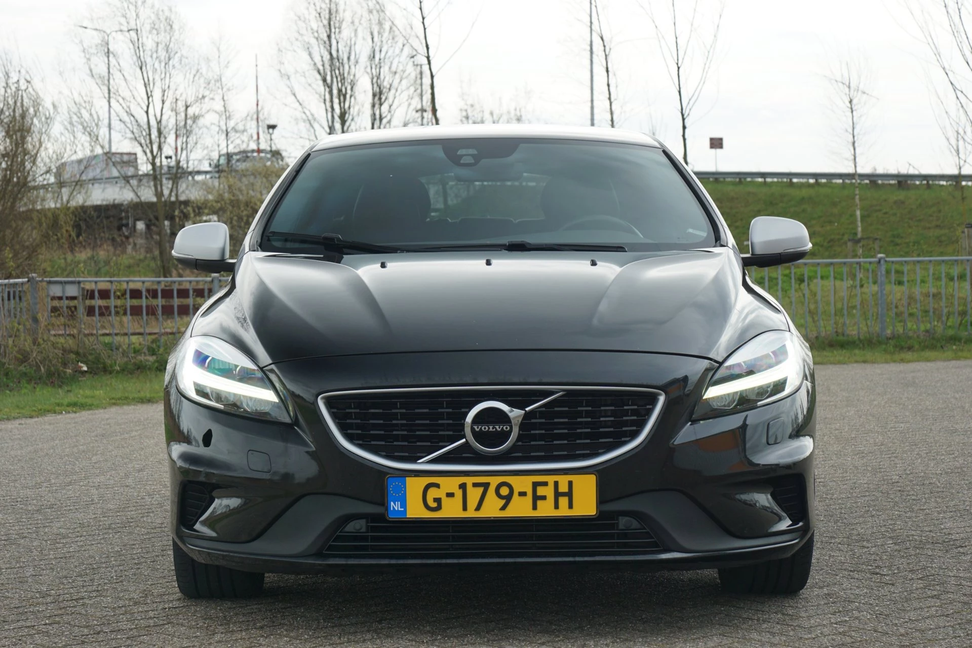Hoofdafbeelding Volvo V40