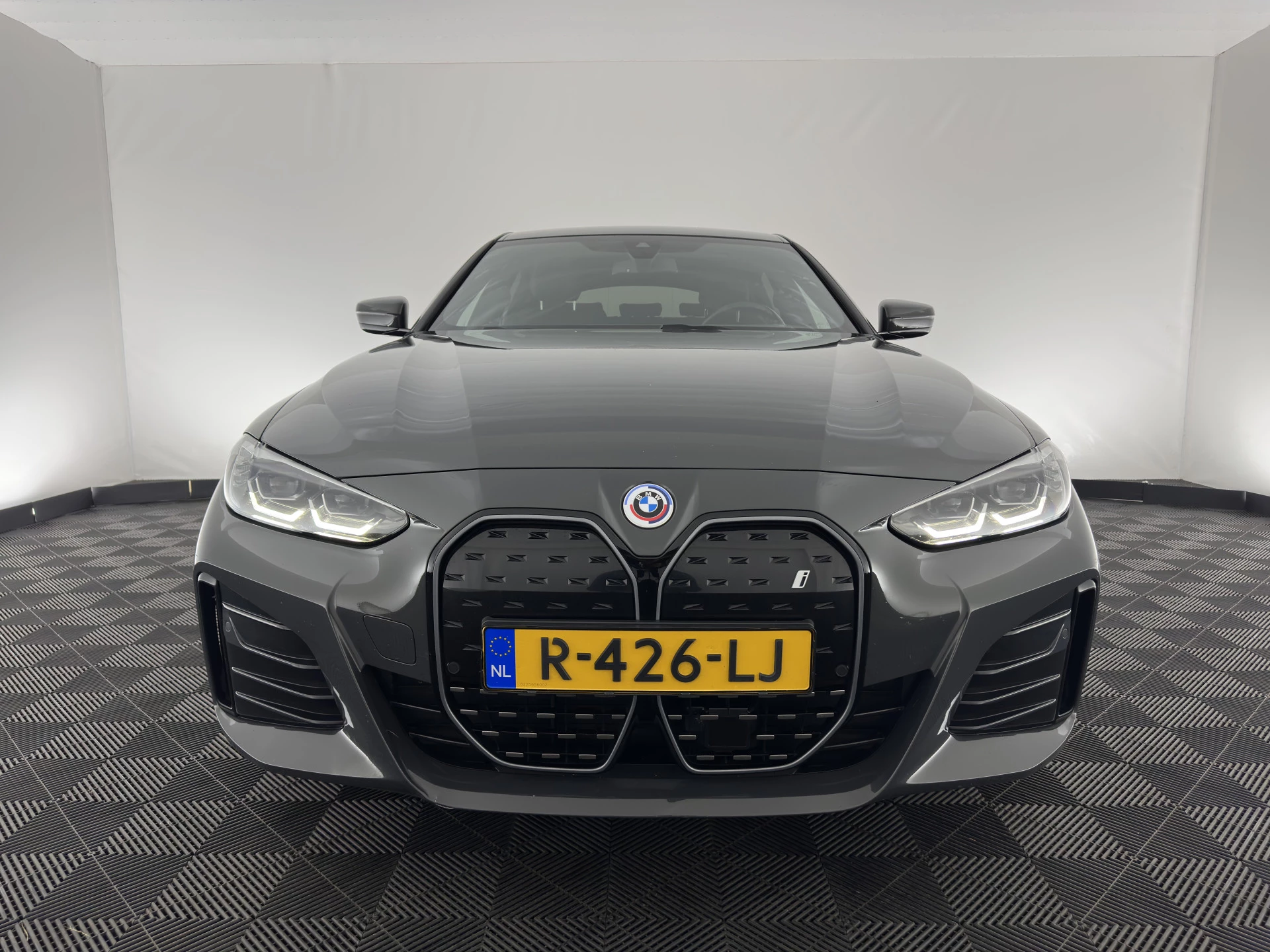 Hoofdafbeelding BMW i4