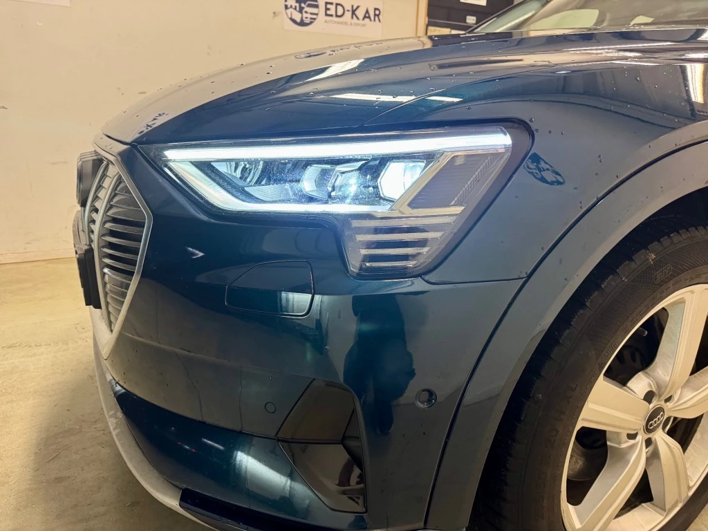 Hoofdafbeelding Audi e-tron