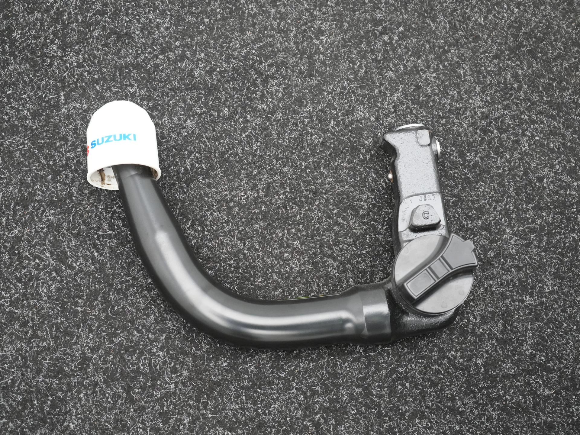 Hoofdafbeelding Suzuki Across