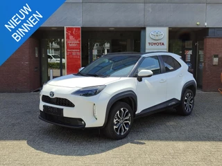 Toyota Yaris Cross 1.5 Hybrid STYLE PANODAK STOEL/STUURVERW KEYLESS HEAD-UP 17'' LM-VELGEN CAMERA LED APPLE/ANDROID CLIMA AD-CRUISE NAVI