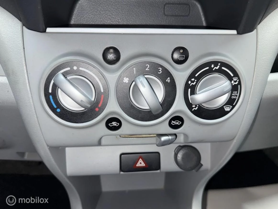 Hoofdafbeelding Nissan Pixo