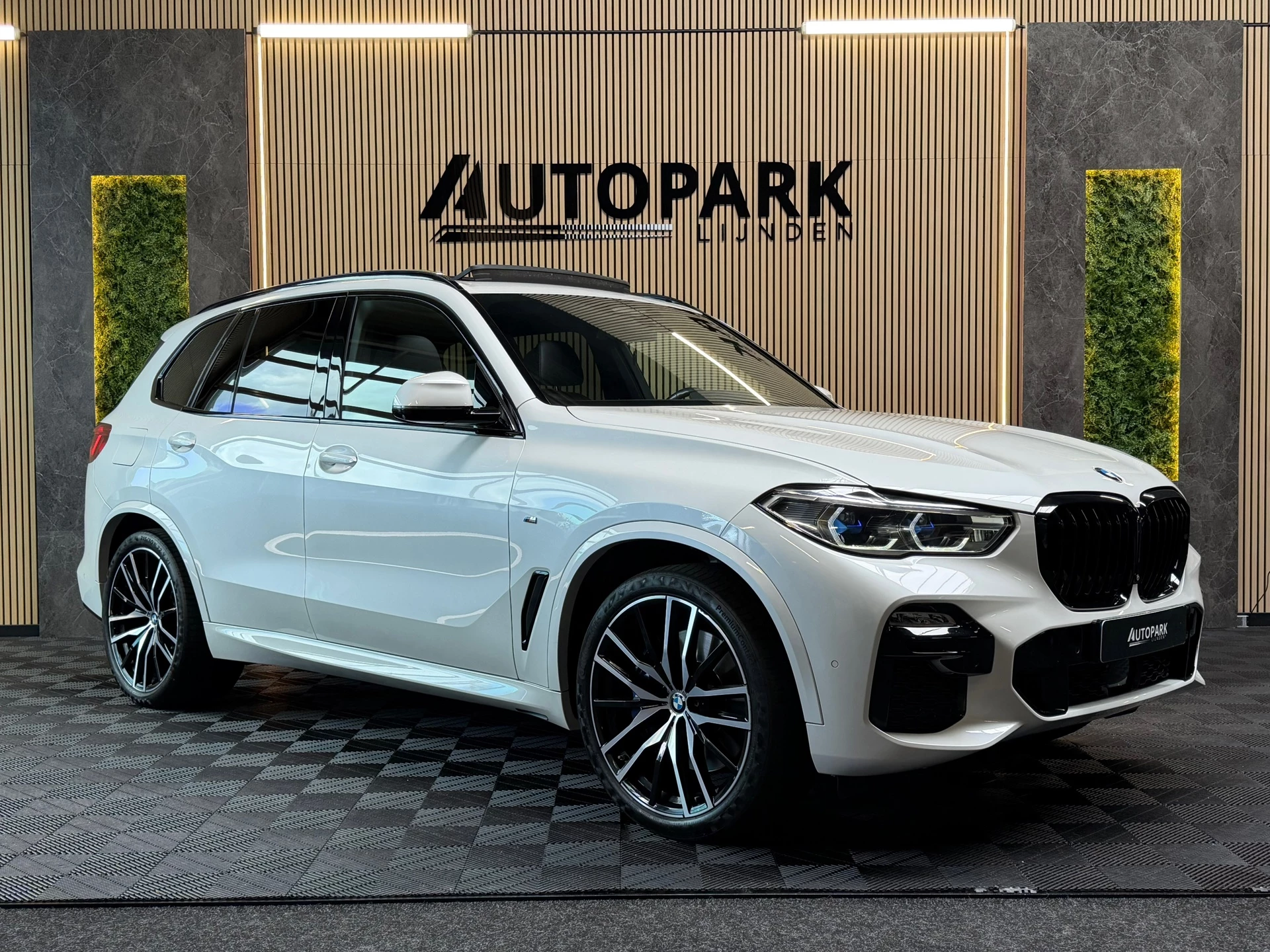 Hoofdafbeelding BMW X5