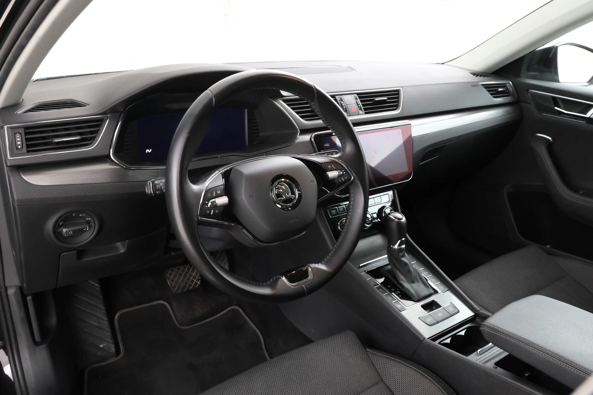 Hoofdafbeelding Škoda Superb