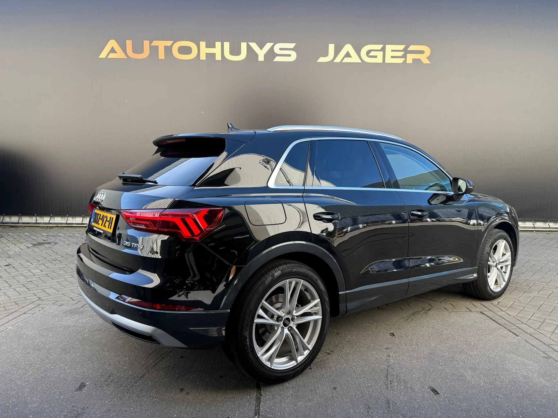 Hoofdafbeelding Audi Q3