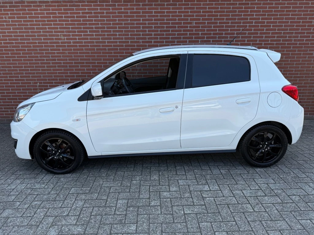 Hoofdafbeelding Mitsubishi Space Star
