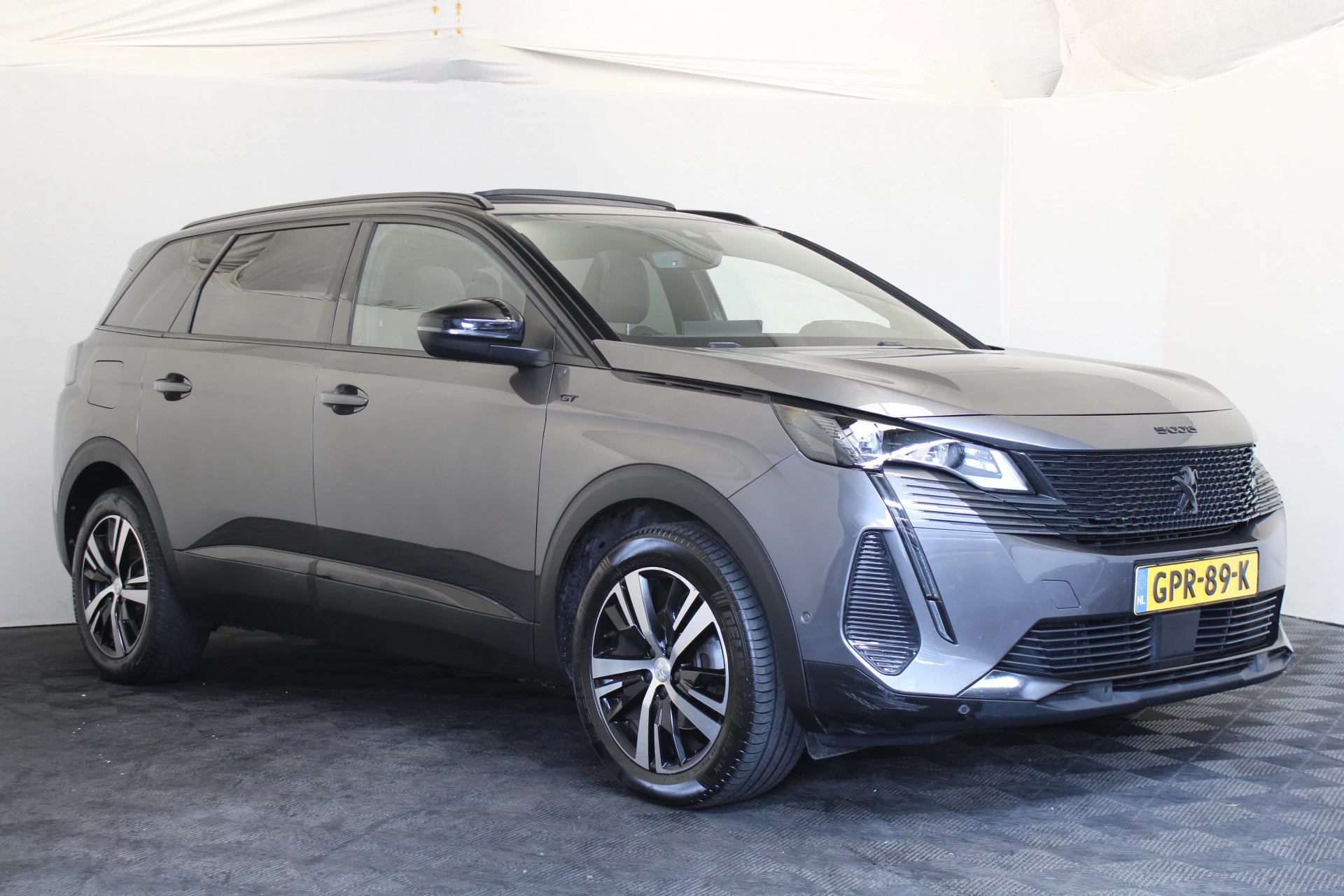 Hoofdafbeelding Peugeot 5008