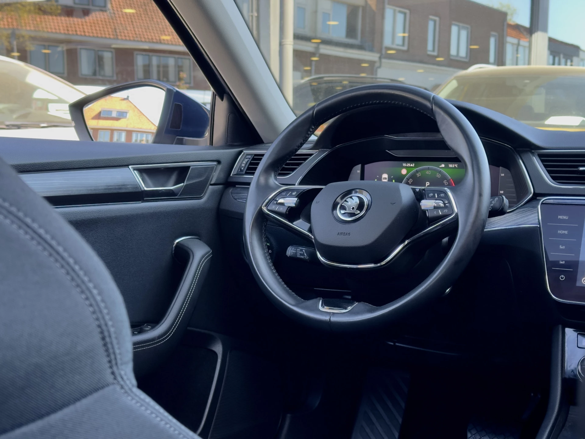 Hoofdafbeelding Škoda Superb