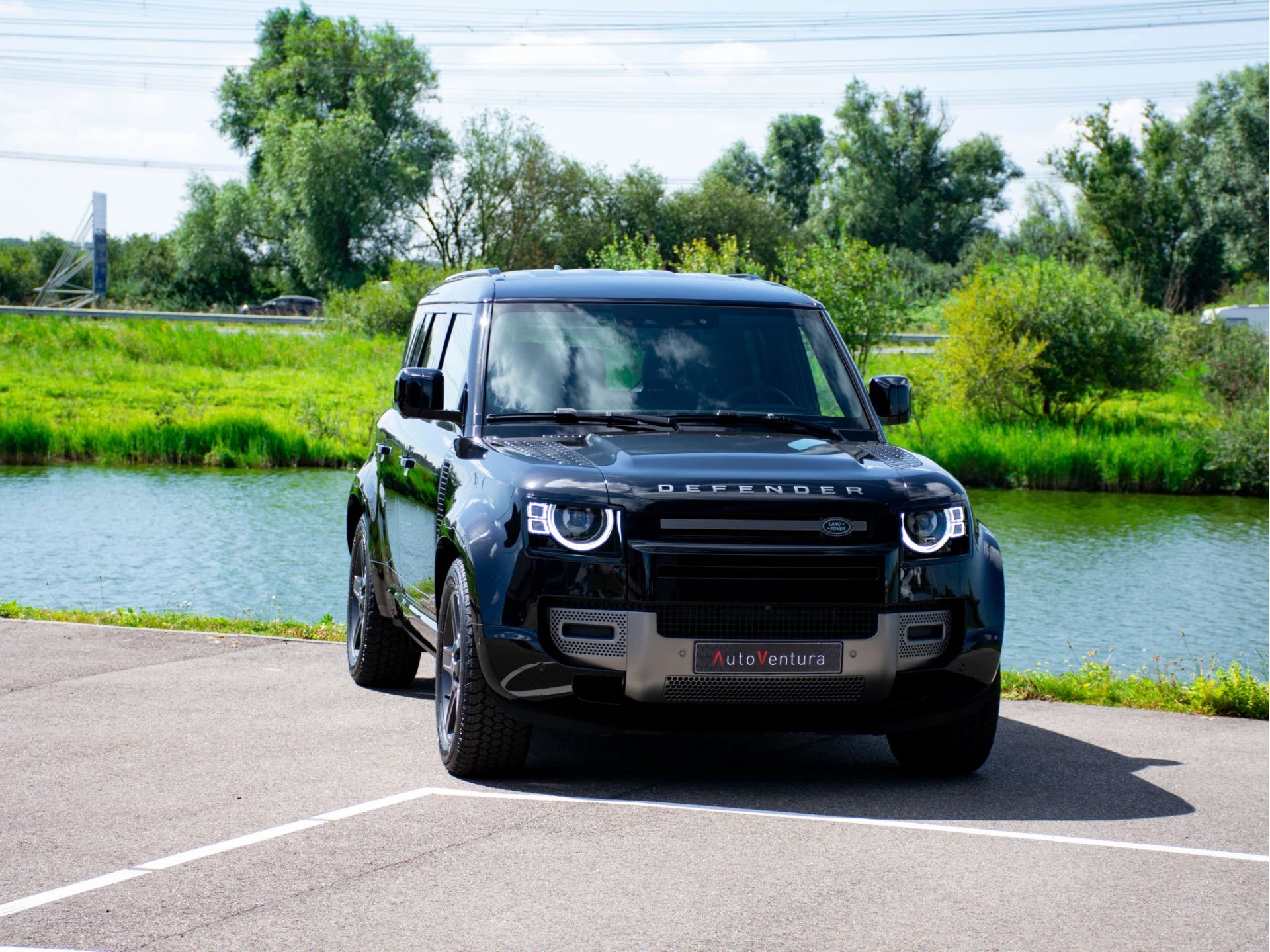 Hoofdafbeelding Land Rover Defender