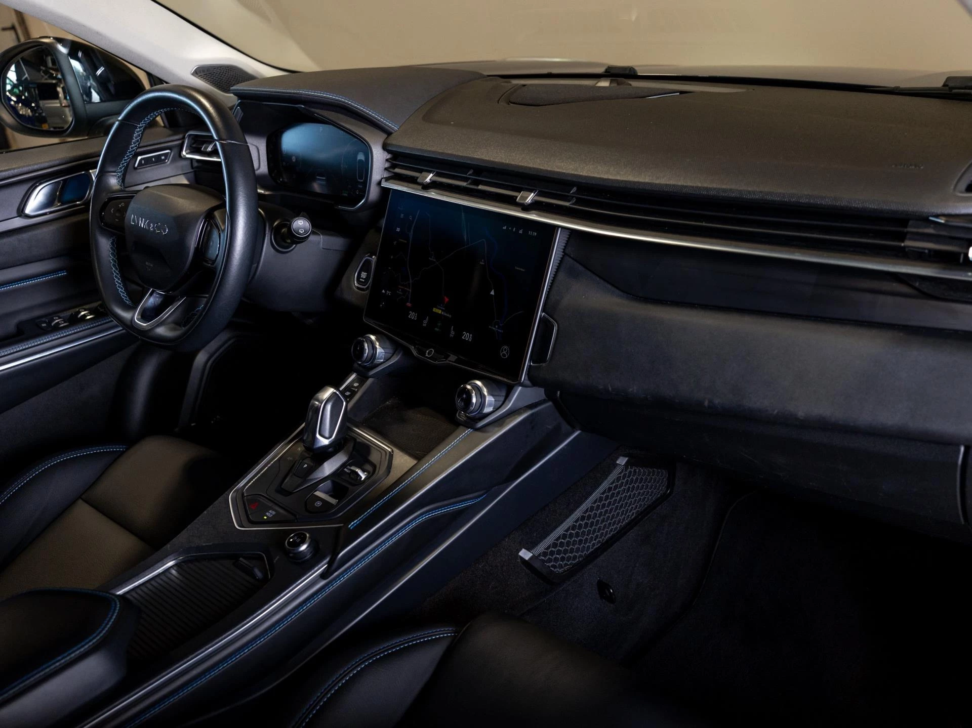 Hoofdafbeelding Lynk & Co 01