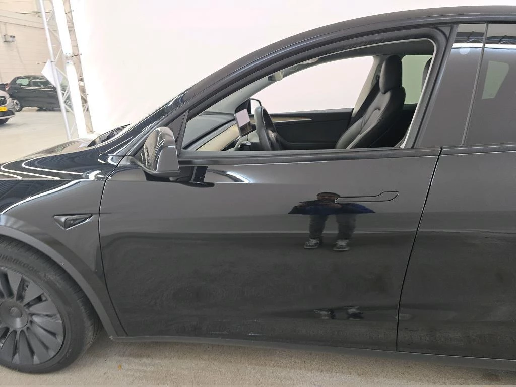 Hoofdafbeelding Tesla Model Y