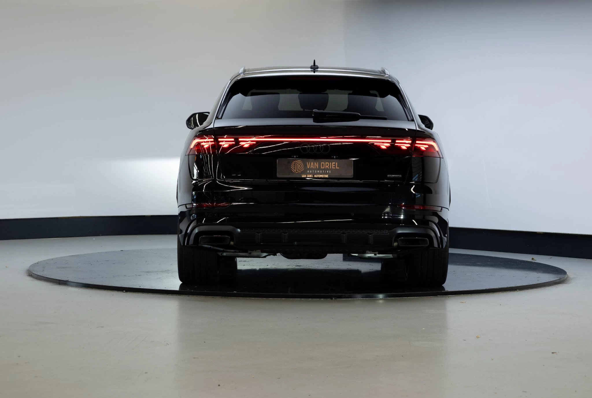Hoofdafbeelding Audi Q8