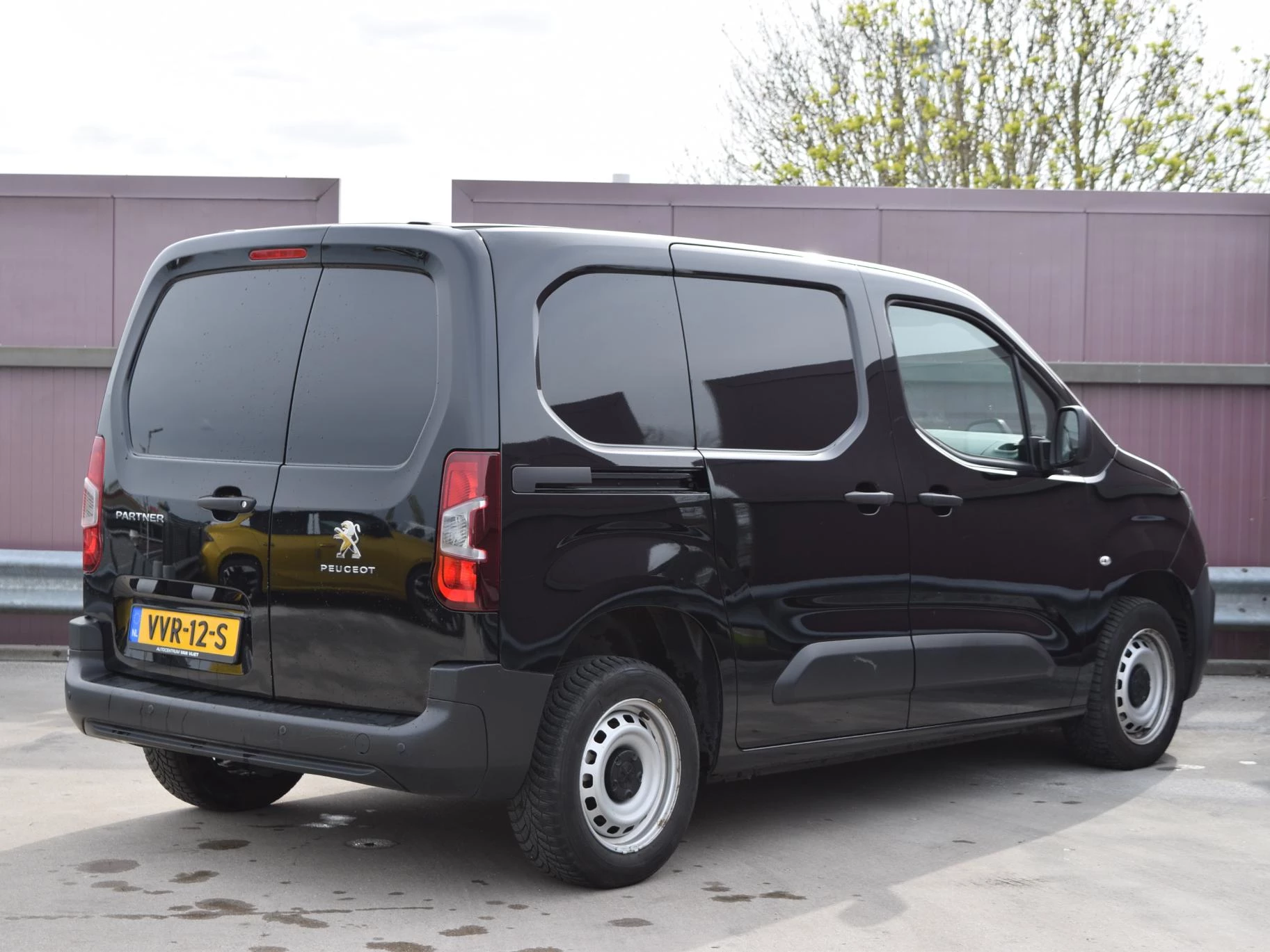 Hoofdafbeelding Peugeot Partner