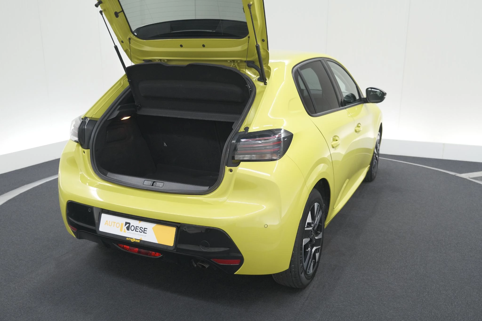 Hoofdafbeelding Peugeot 208