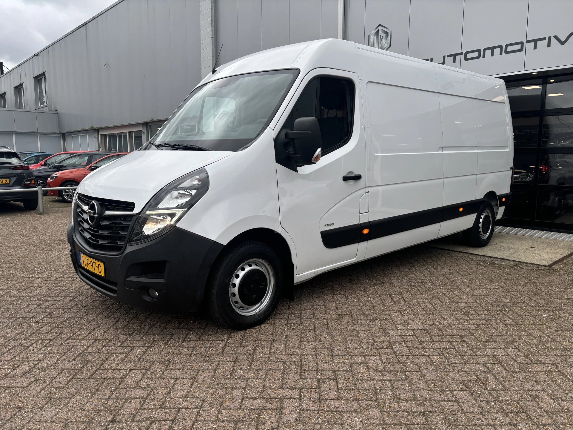 Hoofdafbeelding Opel Movano