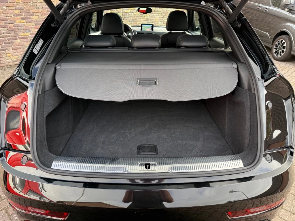 Hoofdafbeelding Audi RSQ3