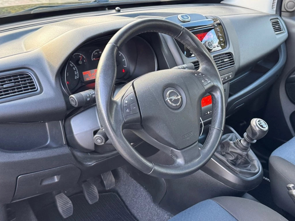 Hoofdafbeelding Opel Combo