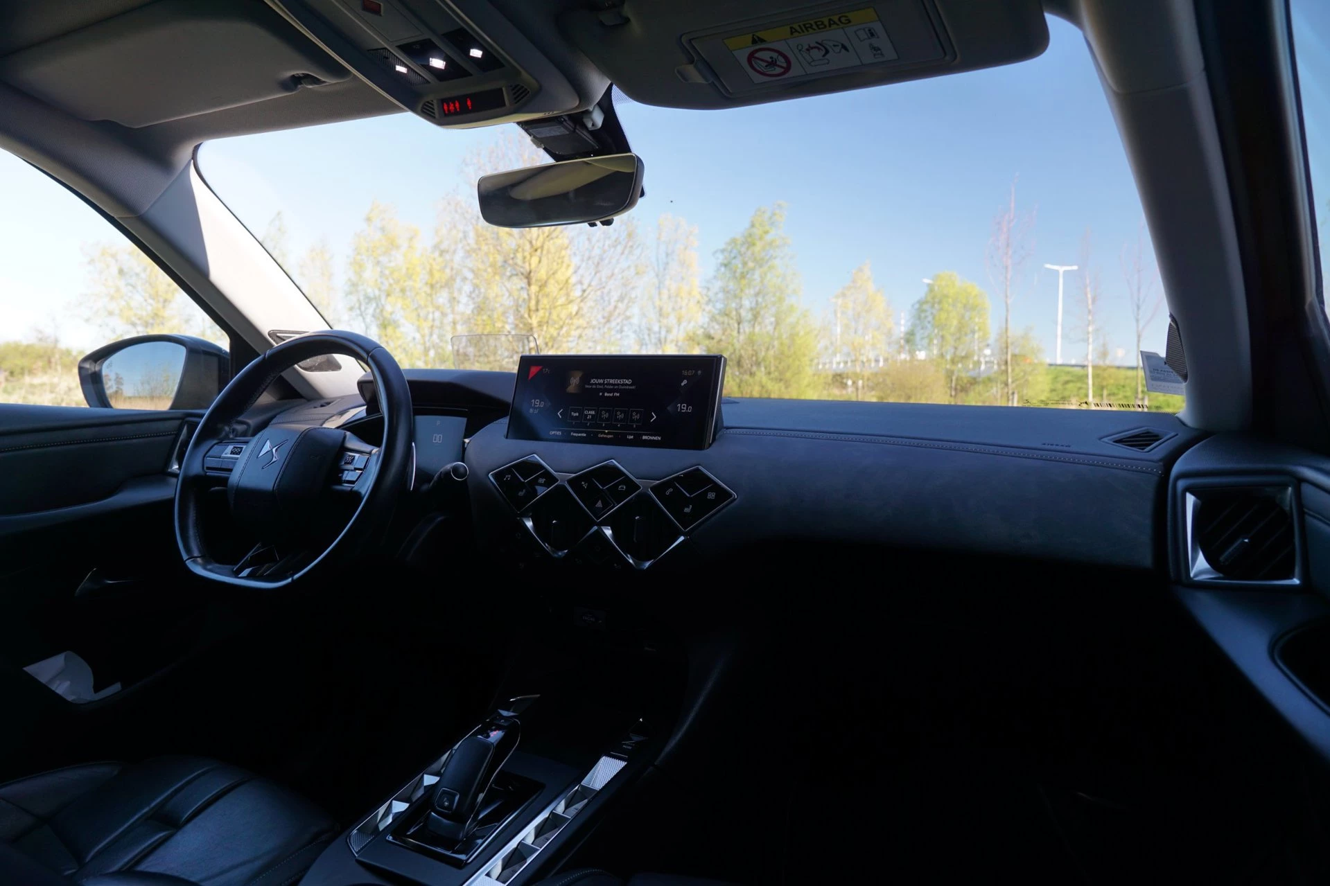 Hoofdafbeelding DS DS 3