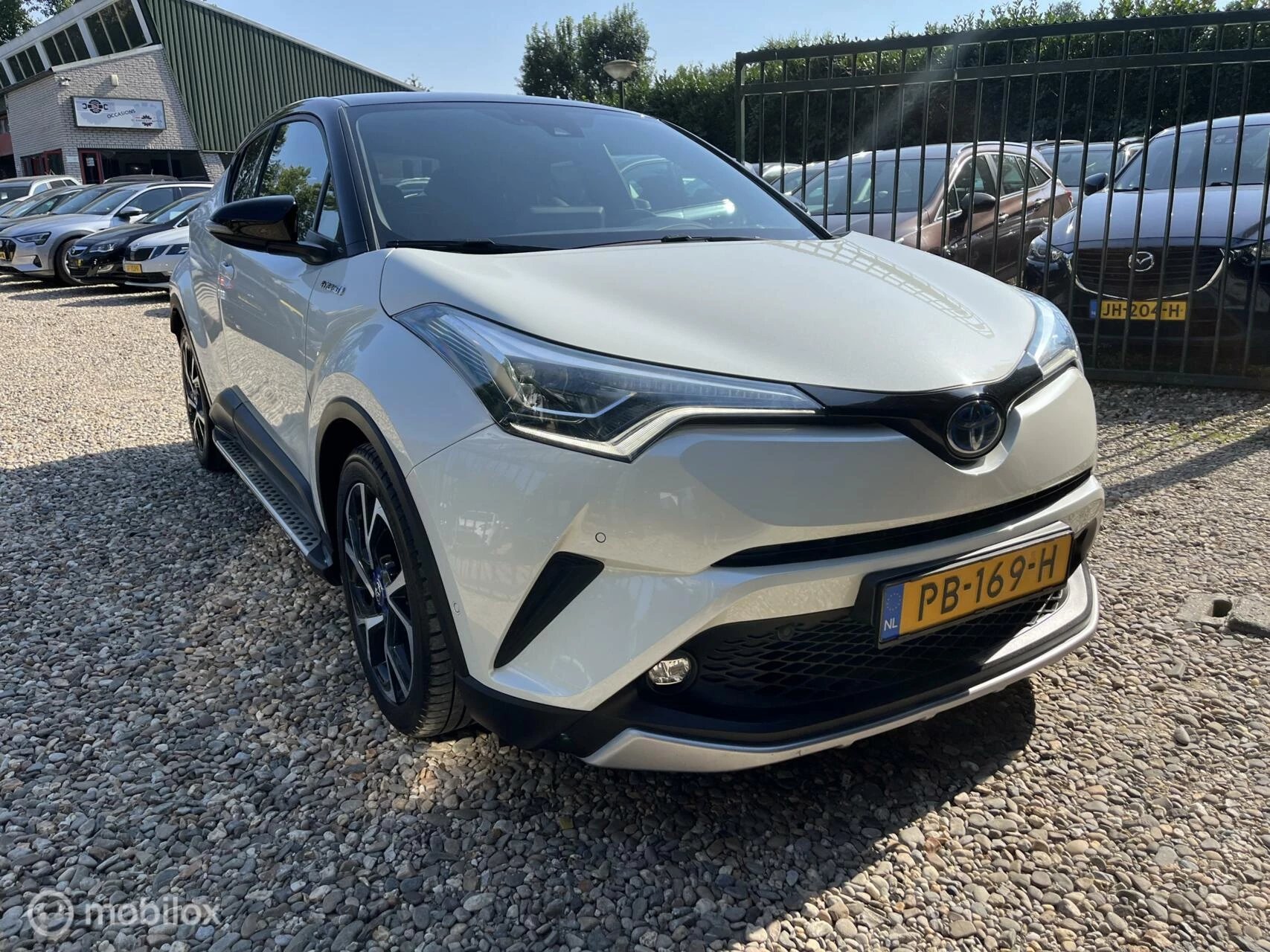 Hoofdafbeelding Toyota C-HR