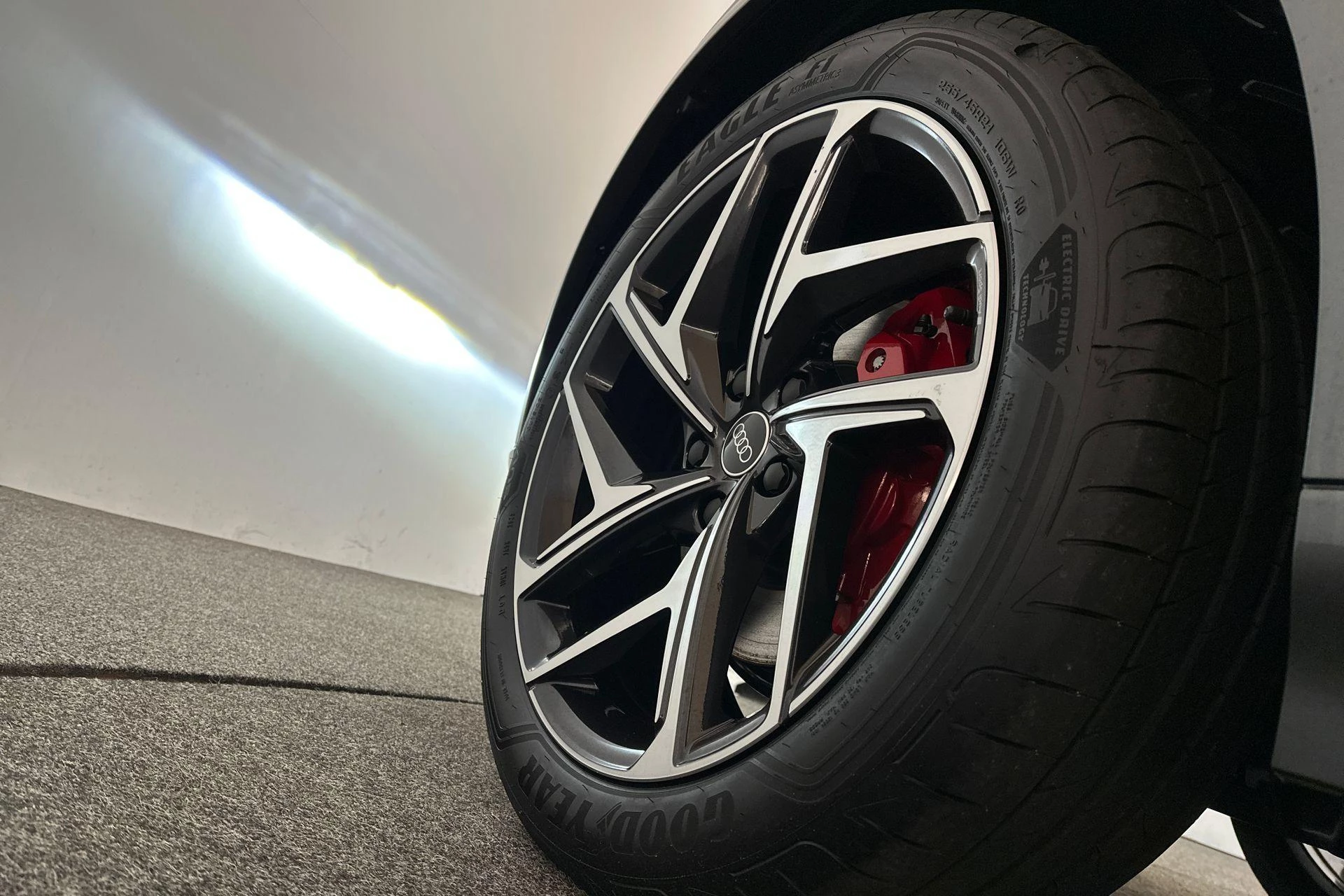 Hoofdafbeelding Audi Q6 e-tron