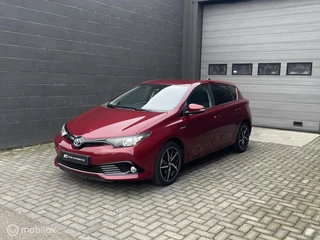 Hoofdafbeelding Toyota Auris Toyota Auris 1.8 Hybrid Dynamic | Navi | All-season | Camera |