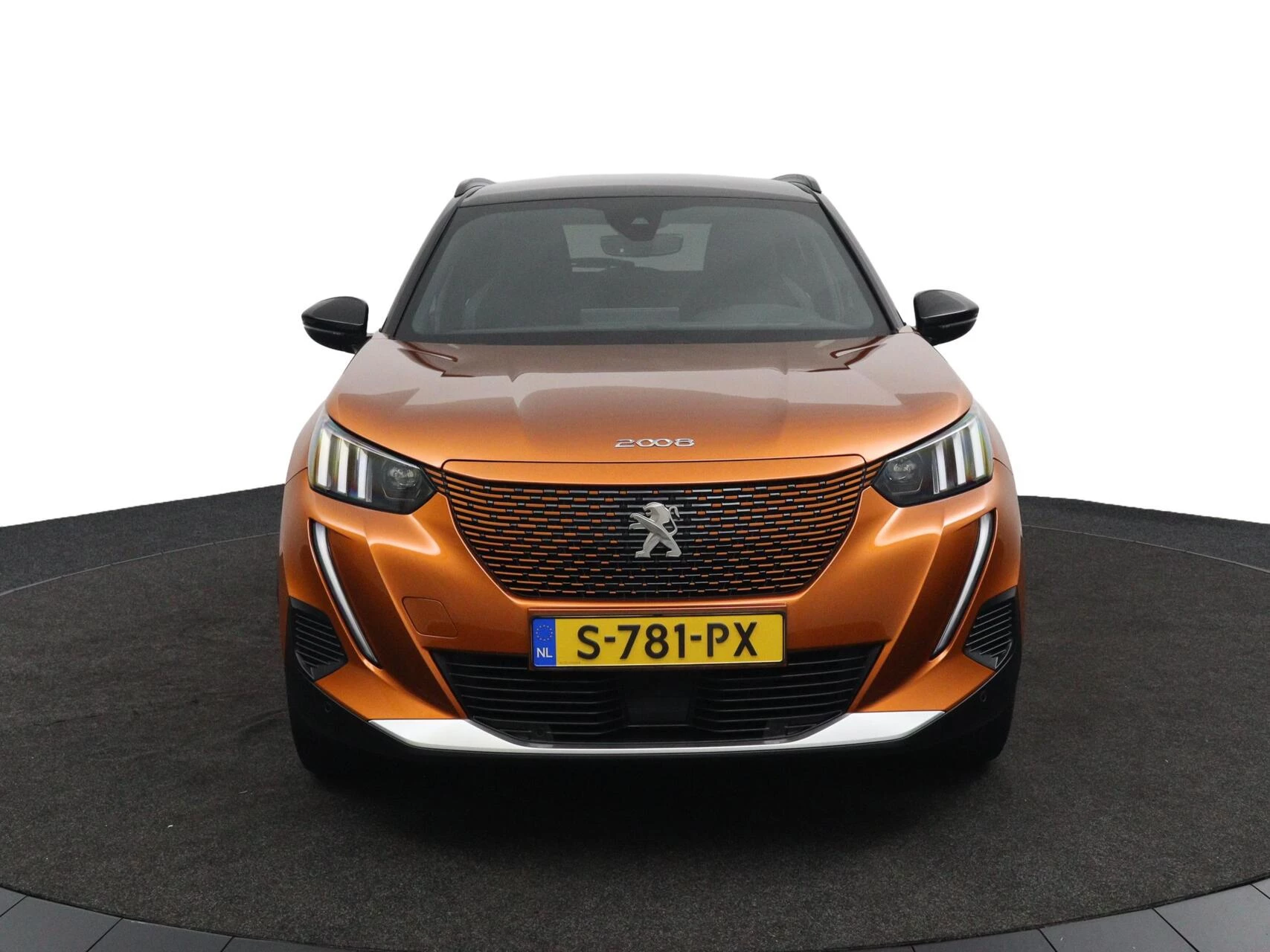 Hoofdafbeelding Peugeot e-2008