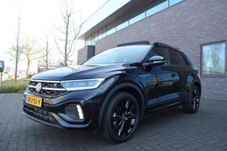 Hoofdafbeelding Volkswagen T-Roc Volkswagen T-ROC 1.5 TSI R-Line Business