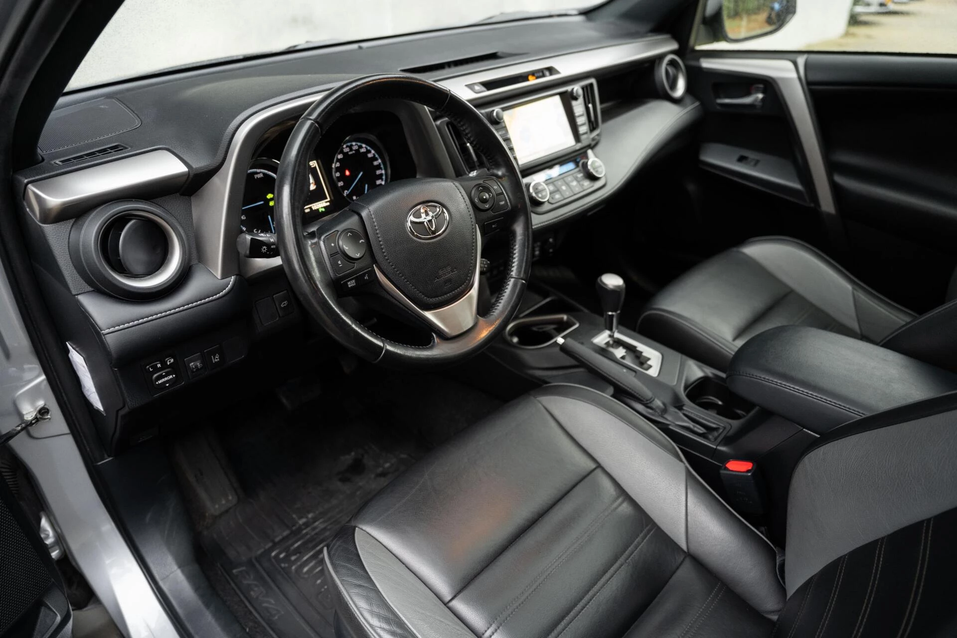 Hoofdafbeelding Toyota RAV4