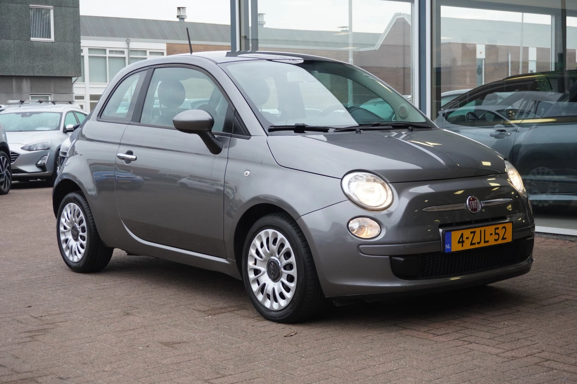 Hoofdafbeelding Fiat 500