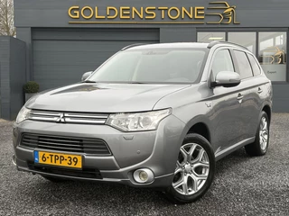 Mitsubishi Outlander 2.0 PHEV instyle 2e Eigenaar,Trekhaak,Navi,Camera,Clima,Cruise,Stoelverwarming,Schuifdak,Keyless,Leder,Lm velgen,Apk tot 04-2027