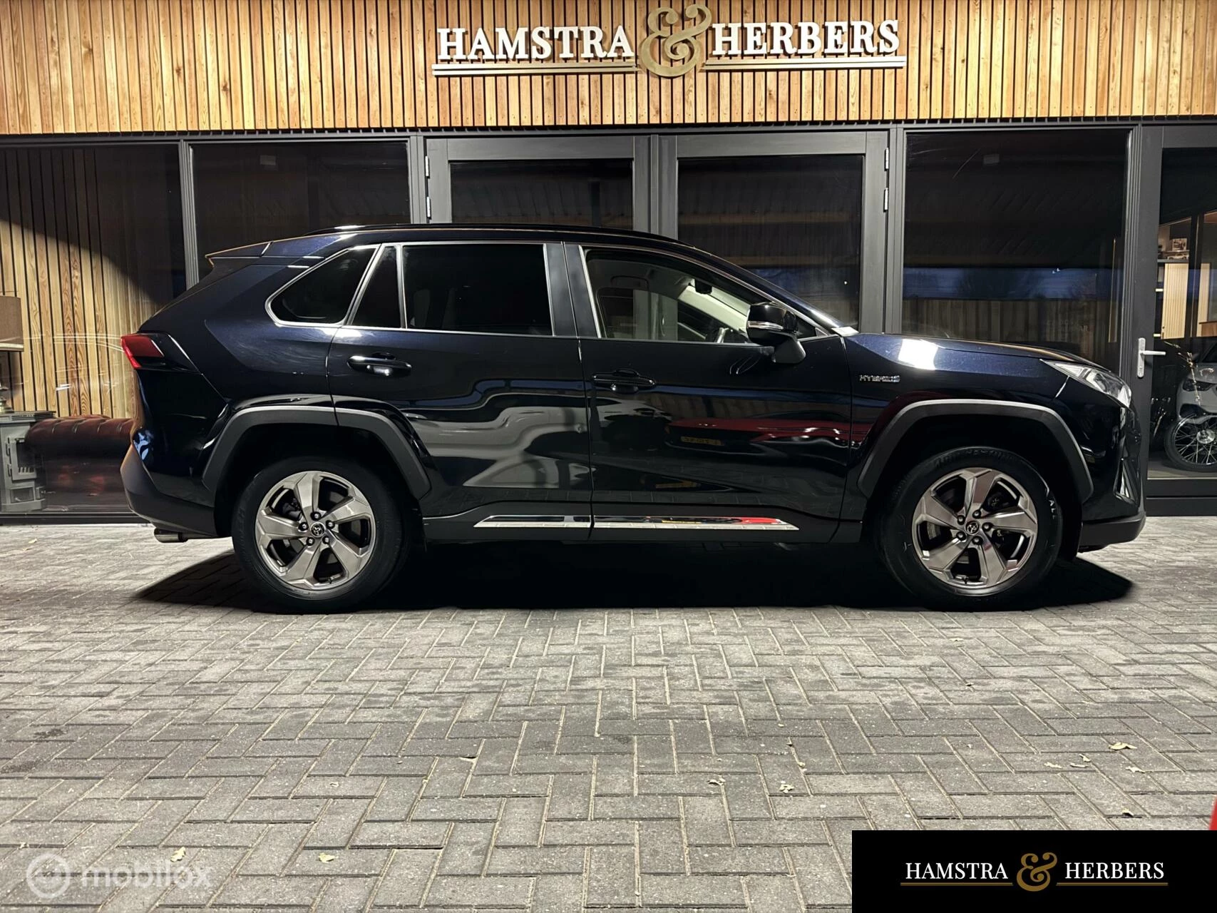 Hoofdafbeelding Toyota RAV4