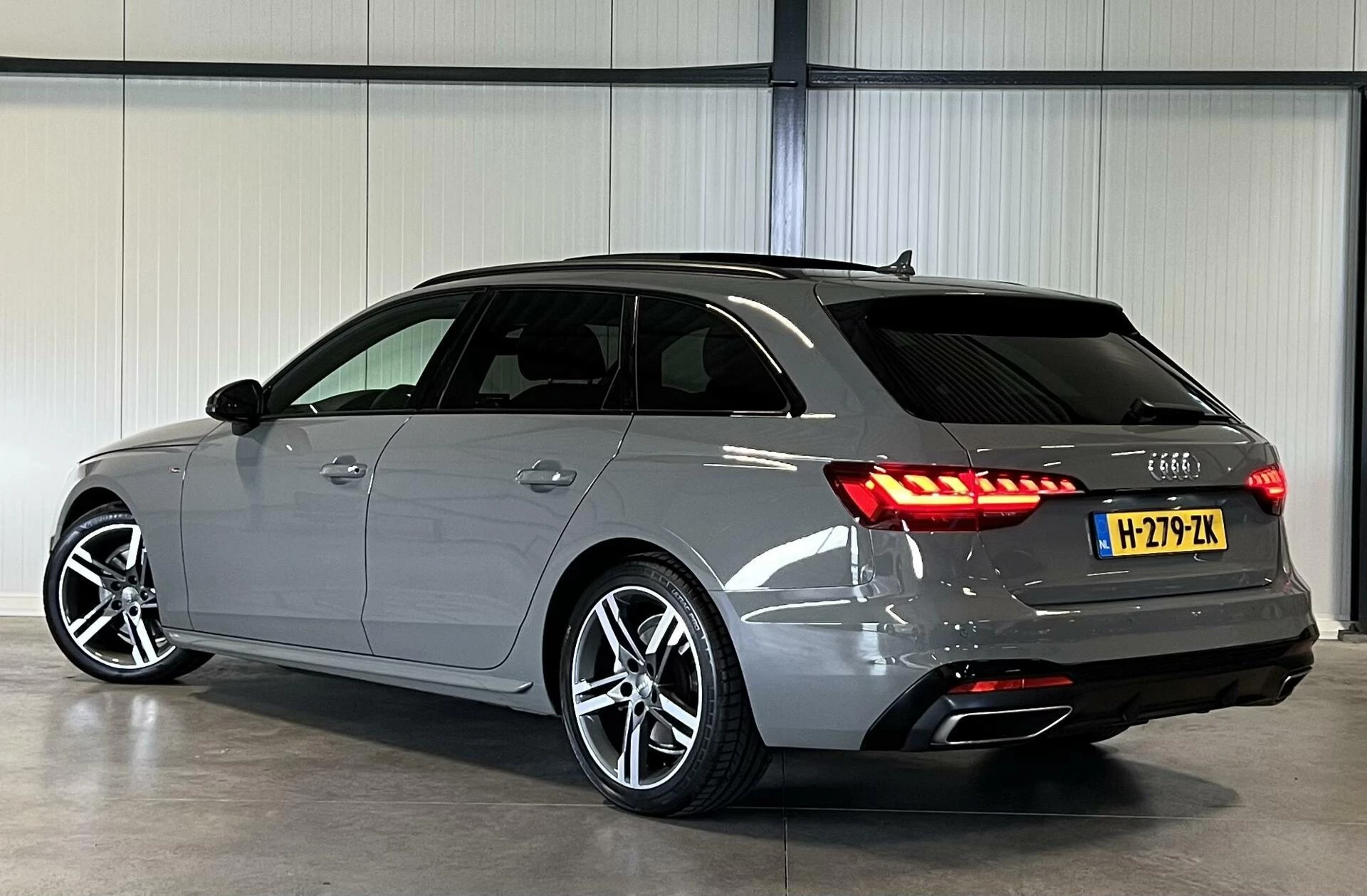 Hoofdafbeelding Audi A4