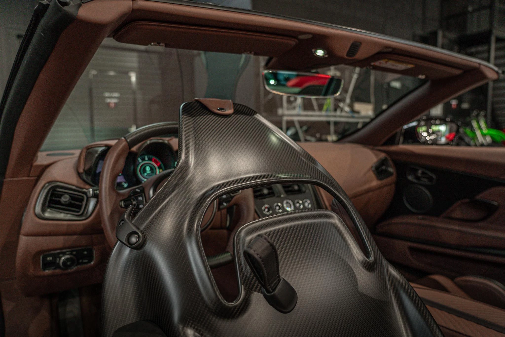 Hoofdafbeelding Aston Martin DBS