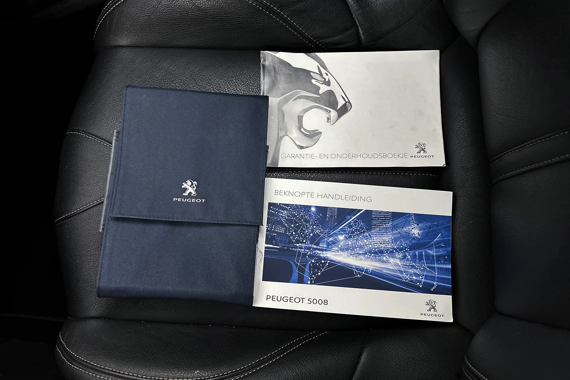 Hoofdafbeelding Peugeot 5008