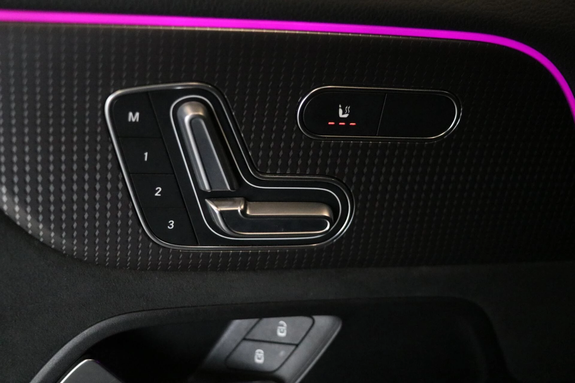 Hoofdafbeelding Mercedes-Benz EQA