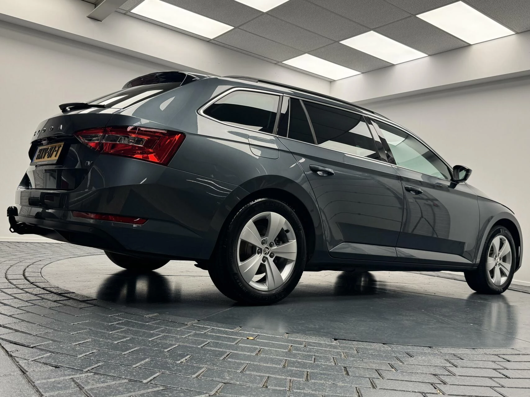 Hoofdafbeelding Škoda Superb