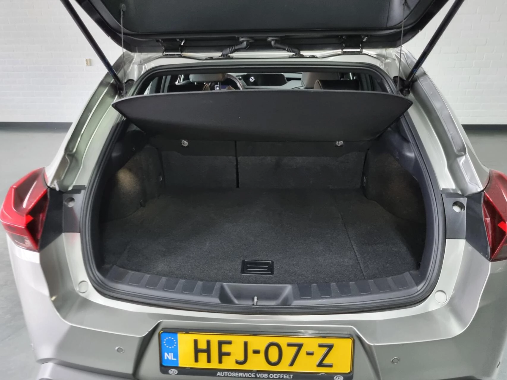 Hoofdafbeelding Lexus UX