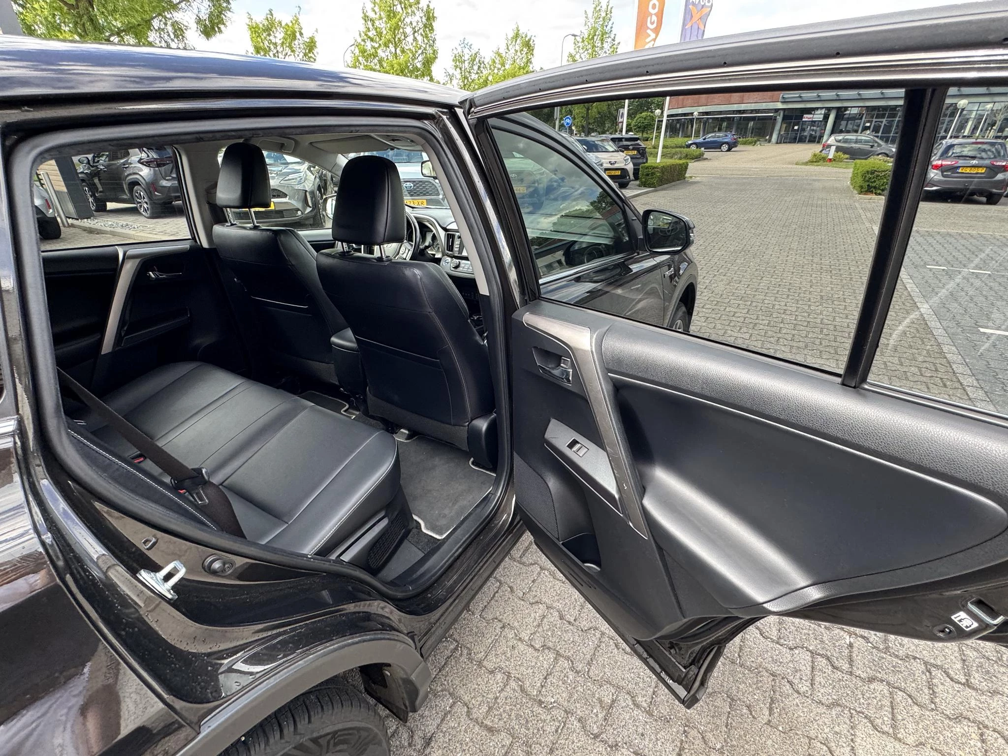 Hoofdafbeelding Toyota RAV4