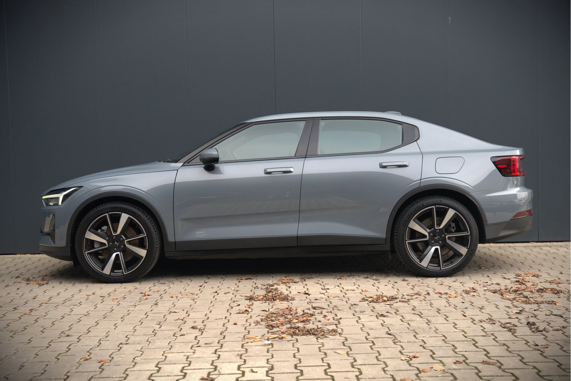 Hoofdafbeelding Polestar 2