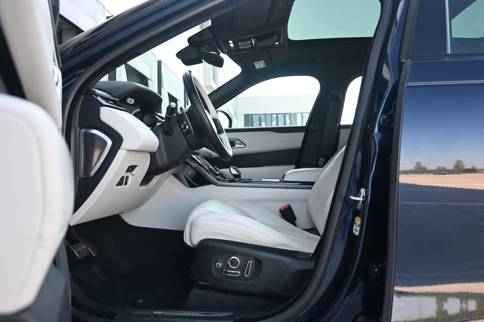 Hoofdafbeelding Land Rover Range Rover Velar