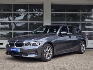 BMW 3-serie 320i Executive Edition SPORT LINE | SPORTSTOELEN | STOELVERWARMING |