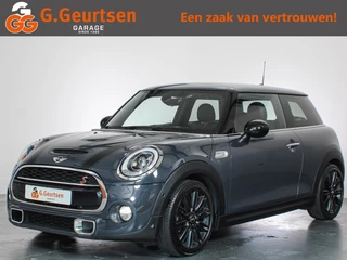 Mini Cooper S Mini 2.0 Chili, LED, Lederen bekleding, Head-up, Navigatie, Camera, Dealer onderhouden!