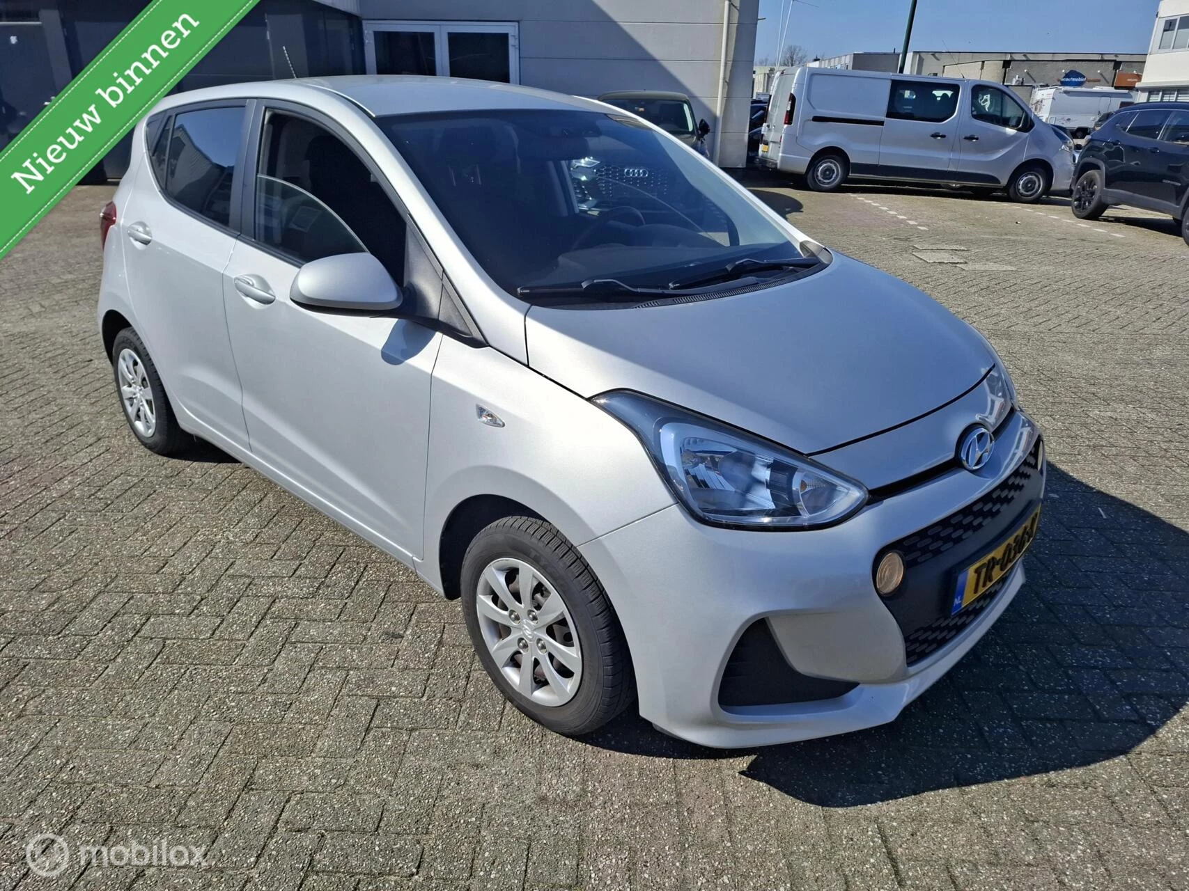 Hoofdafbeelding Hyundai i10