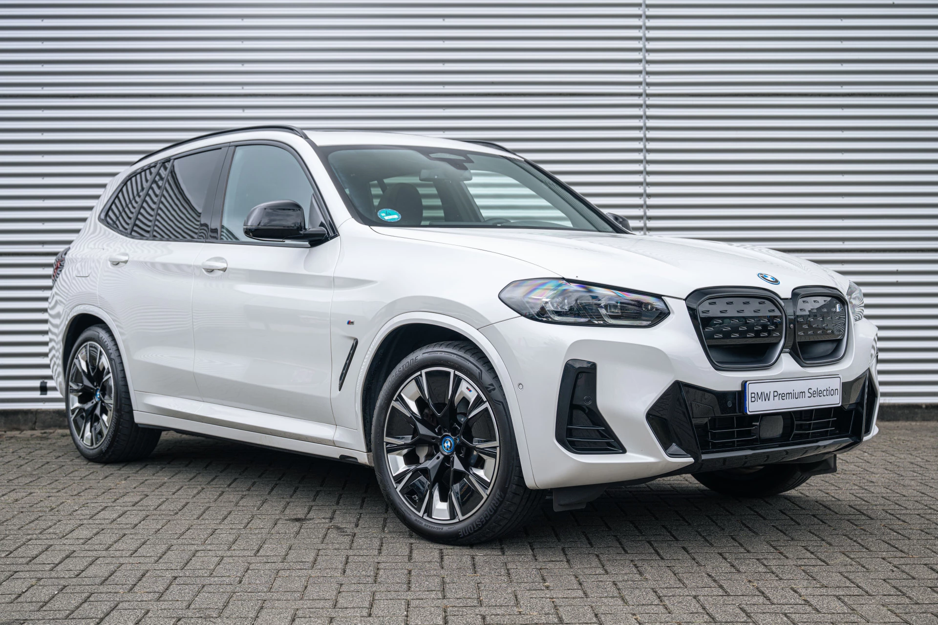 Hoofdafbeelding BMW iX3
