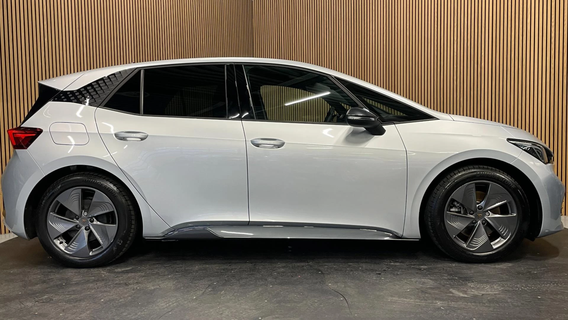 Hoofdafbeelding CUPRA Born