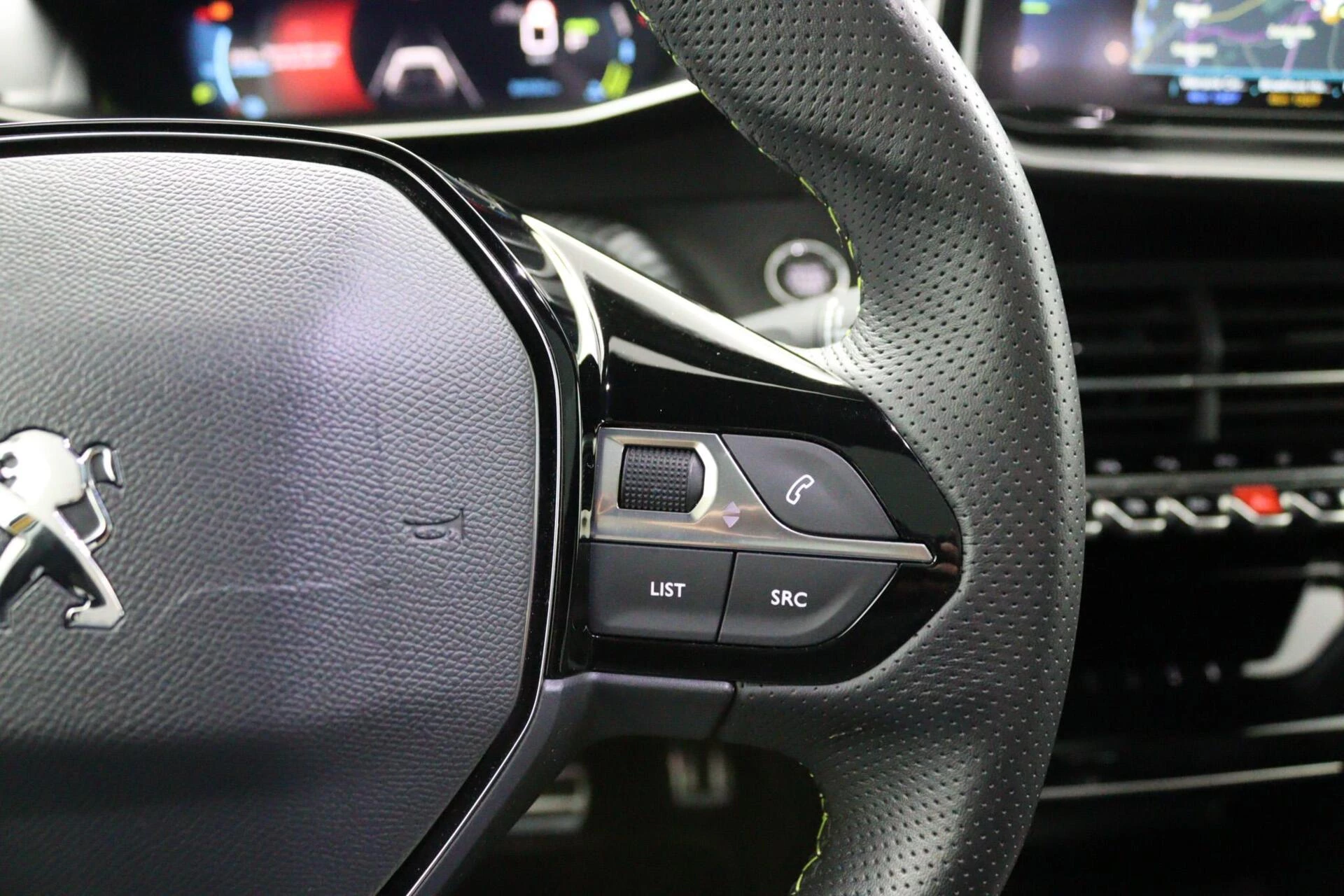 Hoofdafbeelding Peugeot e-208