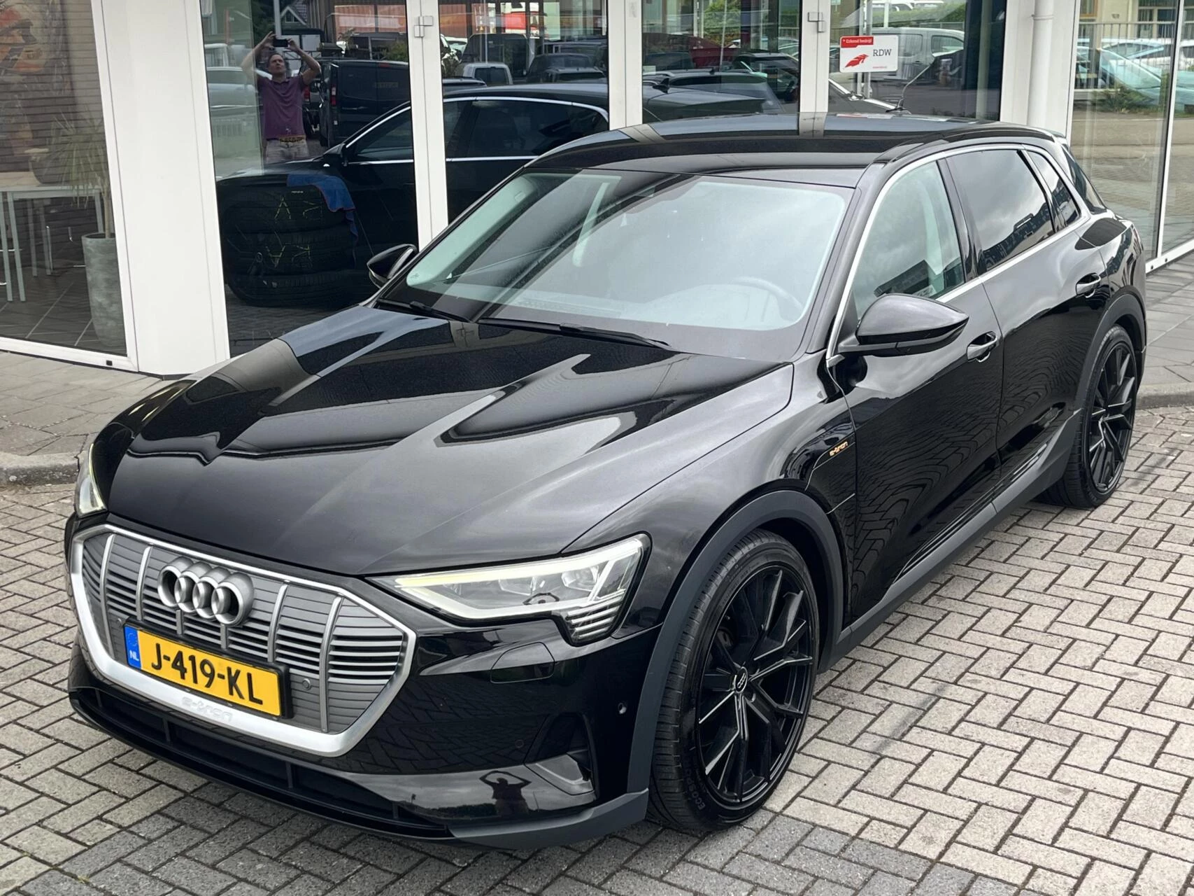 Hoofdafbeelding Audi e-tron